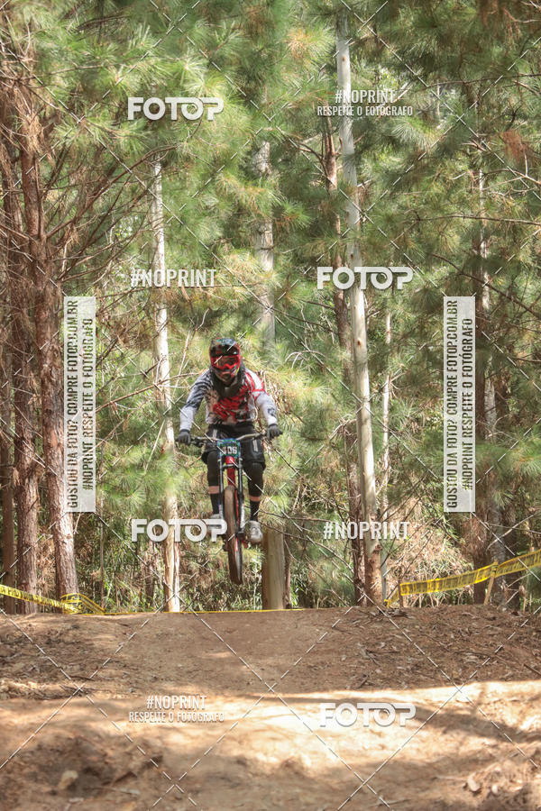 Acquista le foto dell'evento2� Etapa - Campeonato Paranaense de Downhill - Desafio do Cristo in Fotop