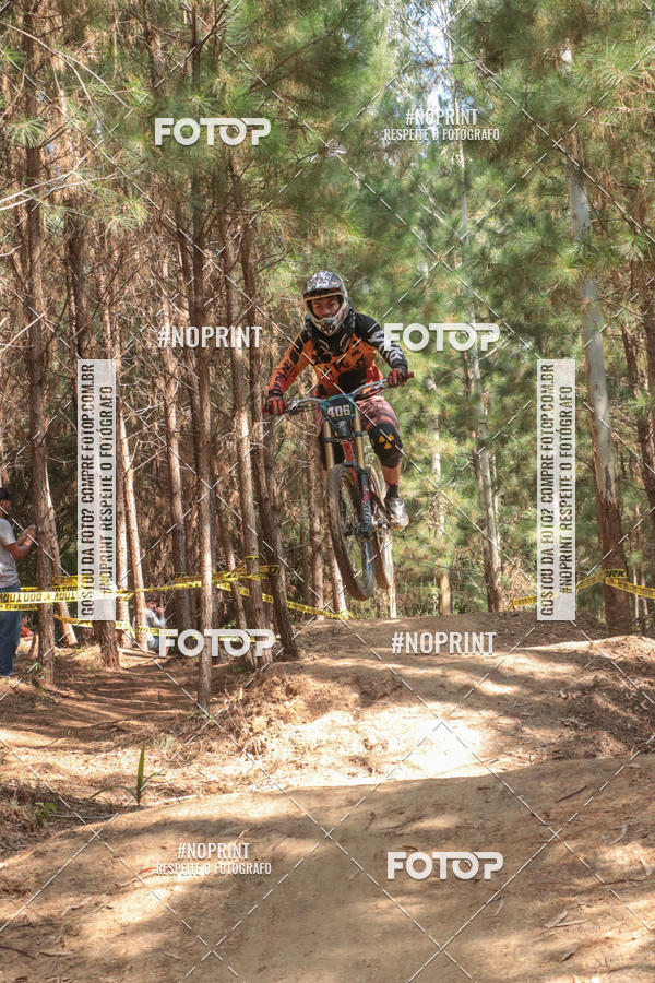 Acquista le foto dell'evento2� Etapa - Campeonato Paranaense de Downhill - Desafio do Cristo in Fotop