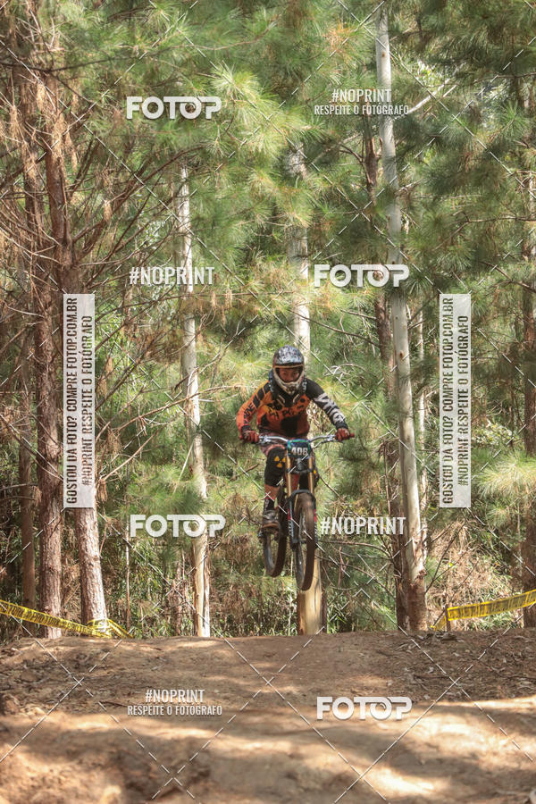 Acquista le foto dell'evento2� Etapa - Campeonato Paranaense de Downhill - Desafio do Cristo in Fotop