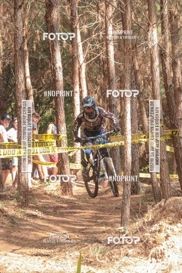 Acquista le foto dell'evento2� Etapa - Campeonato Paranaense de Downhill - Desafio do Cristo in Fotop