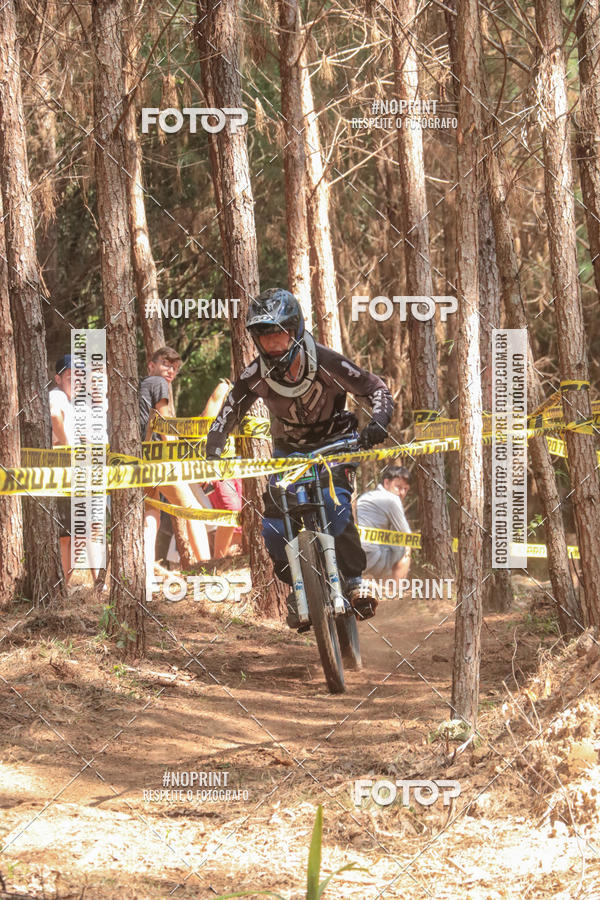 Acquista le foto dell'evento2� Etapa - Campeonato Paranaense de Downhill - Desafio do Cristo in Fotop