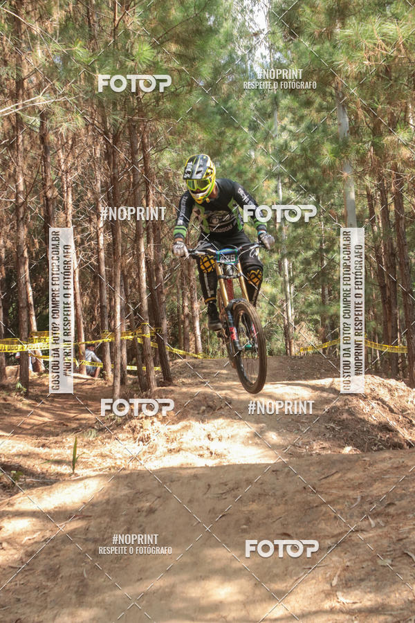 Compra tus fotos del evento2� Etapa - Campeonato Paranaense de Downhill - Desafio do Cristo En Fotop