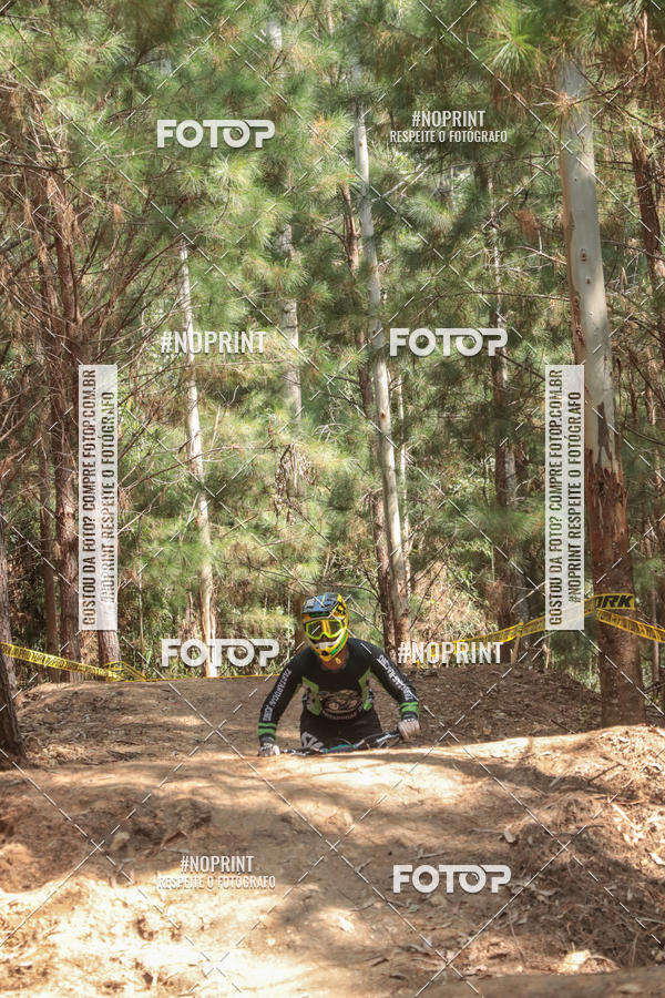 Compra tus fotos del evento2� Etapa - Campeonato Paranaense de Downhill - Desafio do Cristo En Fotop