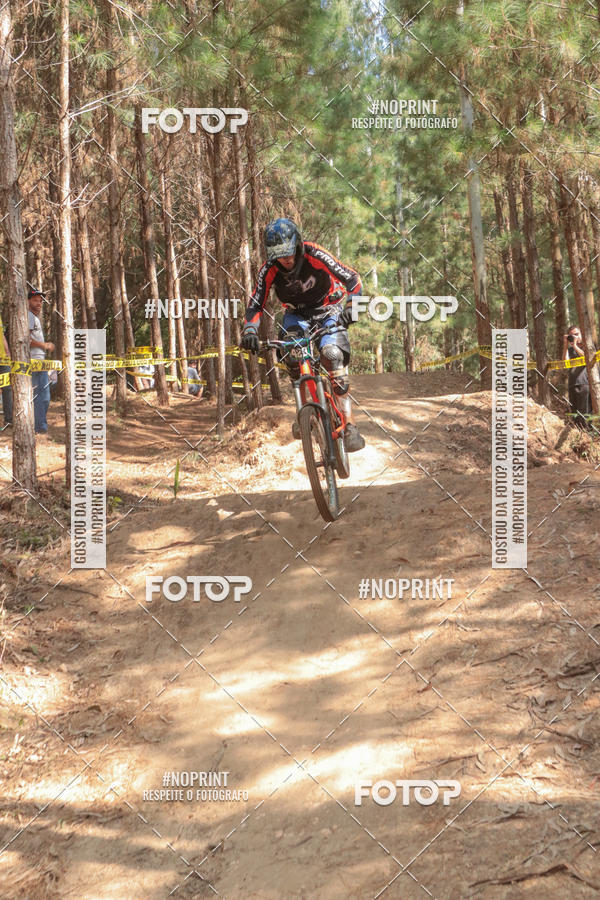 Acquista le foto dell'evento2� Etapa - Campeonato Paranaense de Downhill - Desafio do Cristo in Fotop