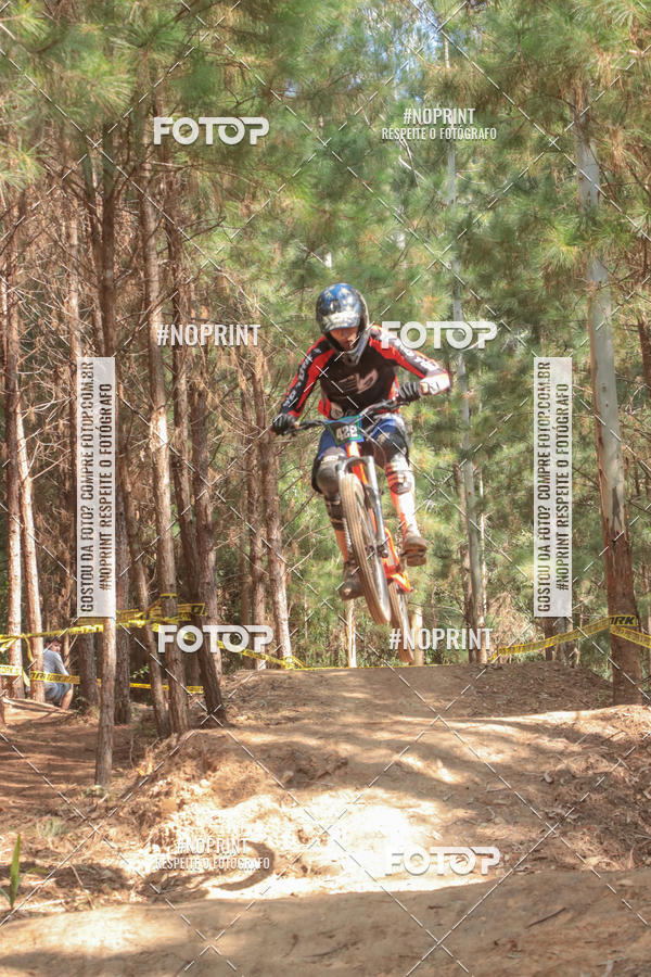 Acquista le foto dell'evento2� Etapa - Campeonato Paranaense de Downhill - Desafio do Cristo in Fotop