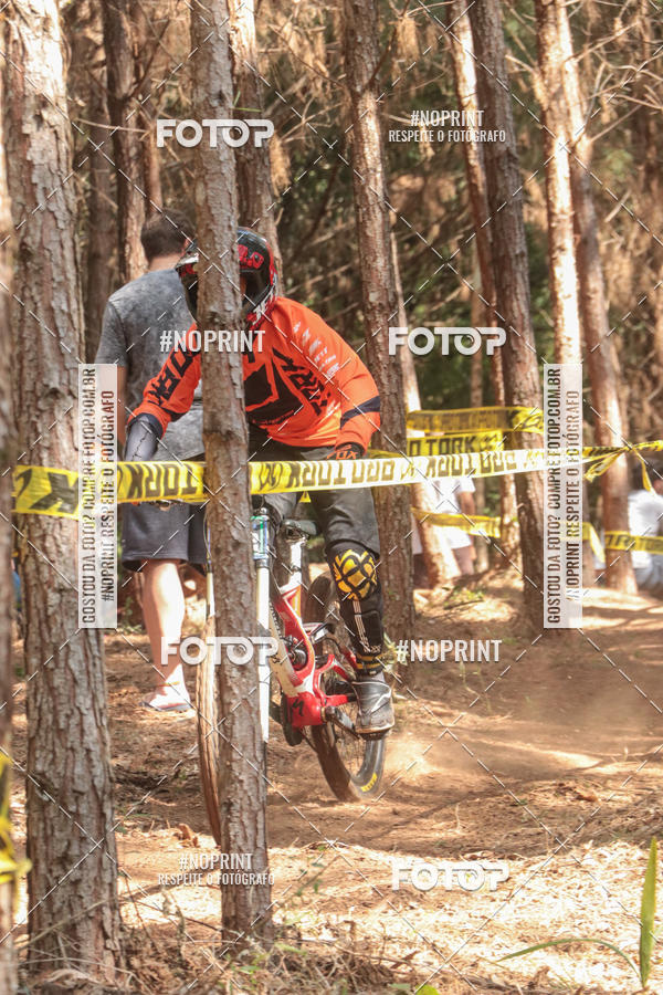 Acquista le foto dell'evento2� Etapa - Campeonato Paranaense de Downhill - Desafio do Cristo in Fotop