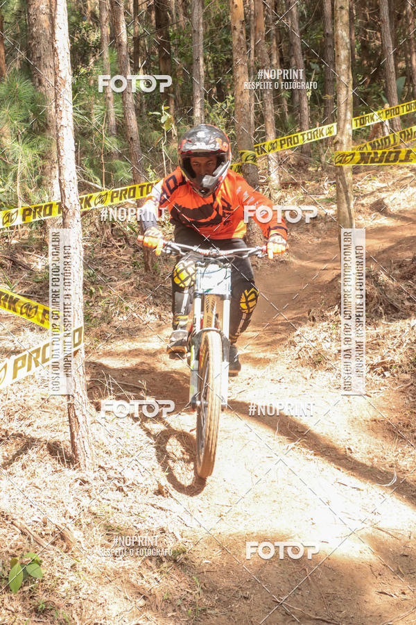 Acquista le foto dell'evento2� Etapa - Campeonato Paranaense de Downhill - Desafio do Cristo in Fotop