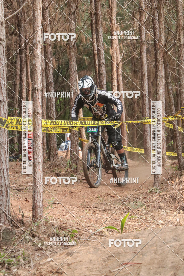 Compra tus fotos del evento2� Etapa - Campeonato Paranaense de Downhill - Desafio do Cristo En Fotop