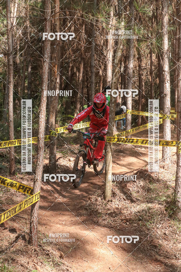 Compra tus fotos del evento2� Etapa - Campeonato Paranaense de Downhill - Desafio do Cristo En Fotop