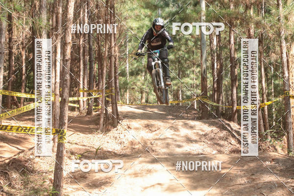 Acquista le foto dell'evento2� Etapa - Campeonato Paranaense de Downhill - Desafio do Cristo in Fotop