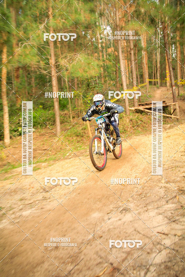 Compra tus fotos del evento2 Etapa - Campeonato Paranaense de Downhill - Desafio do Cristo En Fotop