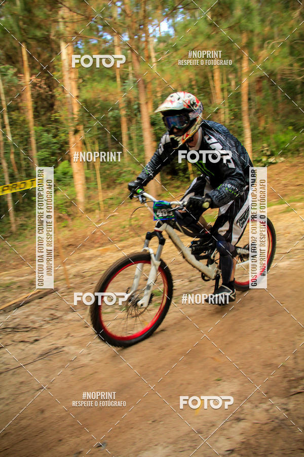 Compra tus fotos del evento2 Etapa - Campeonato Paranaense de Downhill - Desafio do Cristo En Fotop