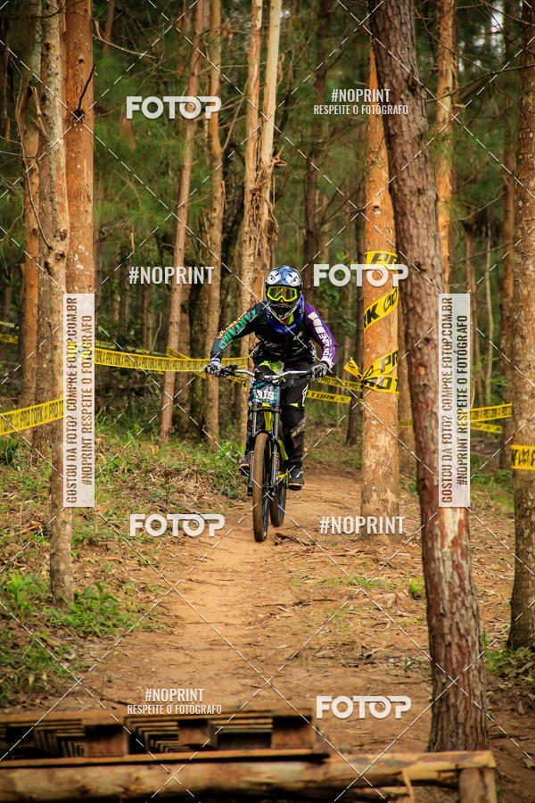Compra tus fotos del evento2 Etapa - Campeonato Paranaense de Downhill - Desafio do Cristo En Fotop