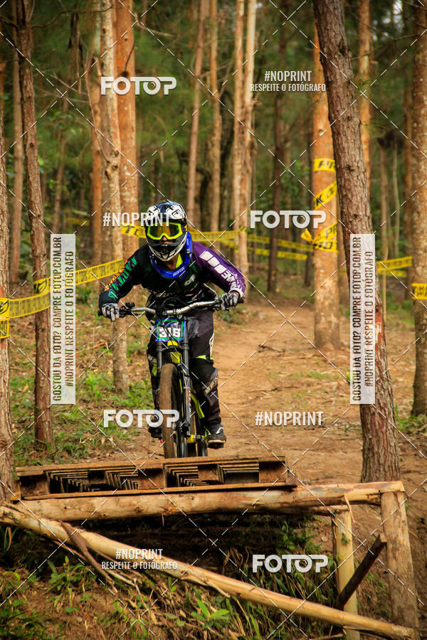 Compra tus fotos del evento2 Etapa - Campeonato Paranaense de Downhill - Desafio do Cristo En Fotop
