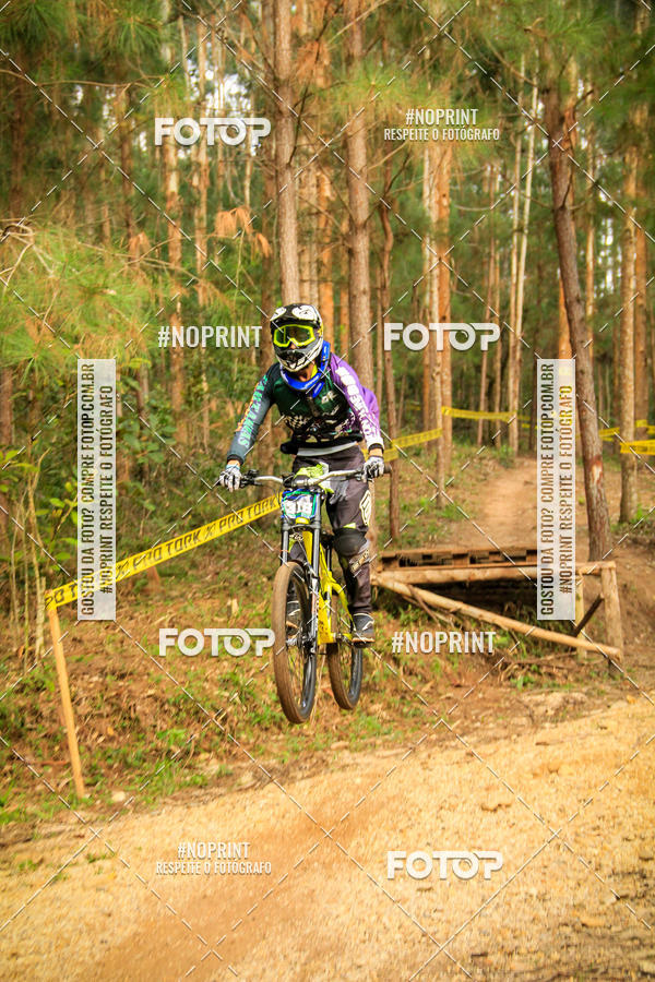 Compra tus fotos del evento2 Etapa - Campeonato Paranaense de Downhill - Desafio do Cristo En Fotop