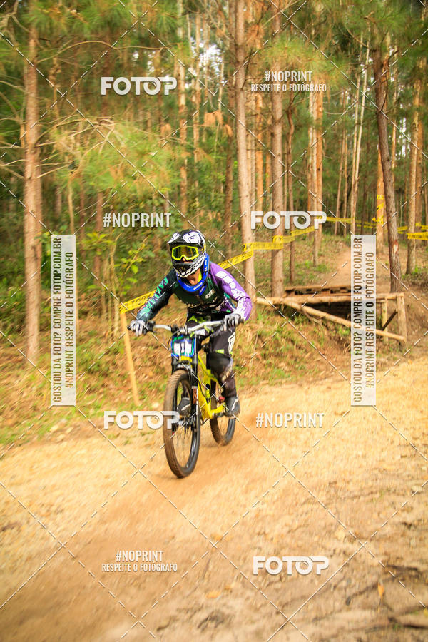 Compra tus fotos del evento2 Etapa - Campeonato Paranaense de Downhill - Desafio do Cristo En Fotop