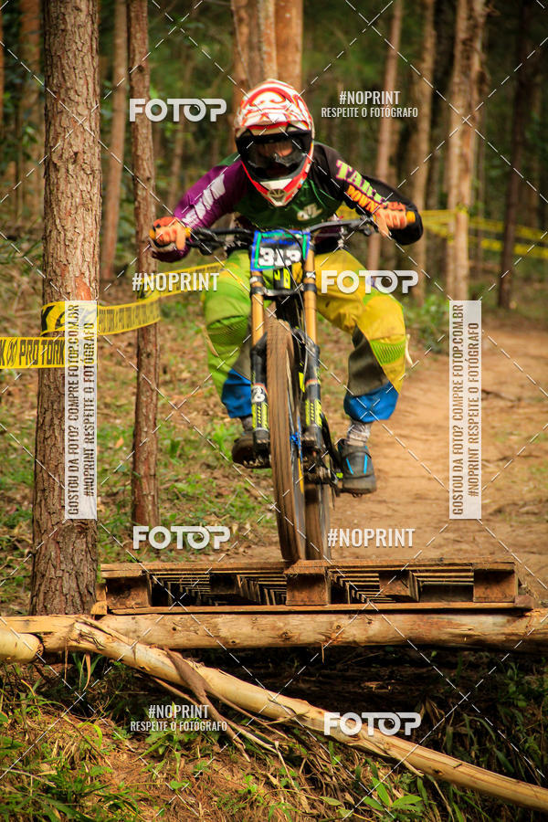 Compra tus fotos del evento2 Etapa - Campeonato Paranaense de Downhill - Desafio do Cristo En Fotop