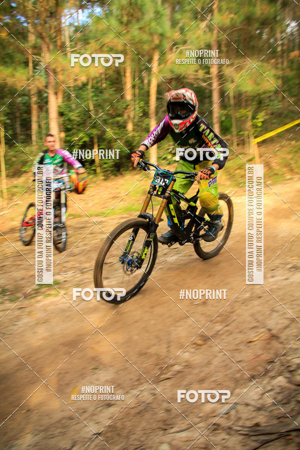 Compra tus fotos del evento2 Etapa - Campeonato Paranaense de Downhill - Desafio do Cristo En Fotop