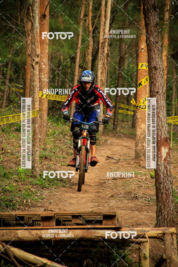 Compra tus fotos del evento2 Etapa - Campeonato Paranaense de Downhill - Desafio do Cristo En Fotop