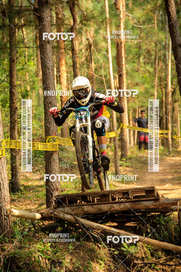 Buy your photos of the event2 Etapa - Campeonato Paranaense de Downhill - Desafio do Cristo on Fotop