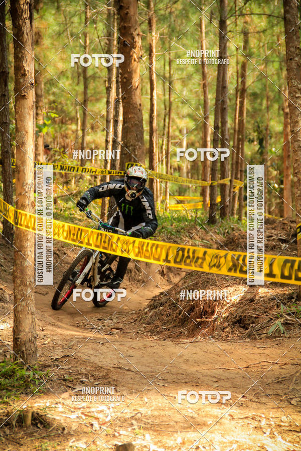 Compra tus fotos del evento2� Etapa - Campeonato Paranaense de Downhill - Desafio do Cristo En Fotop