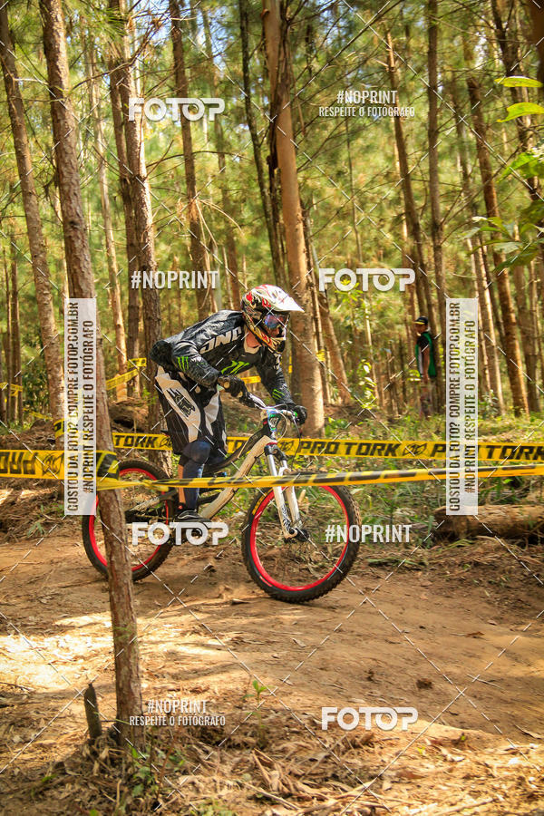 Compra tus fotos del evento2� Etapa - Campeonato Paranaense de Downhill - Desafio do Cristo En Fotop