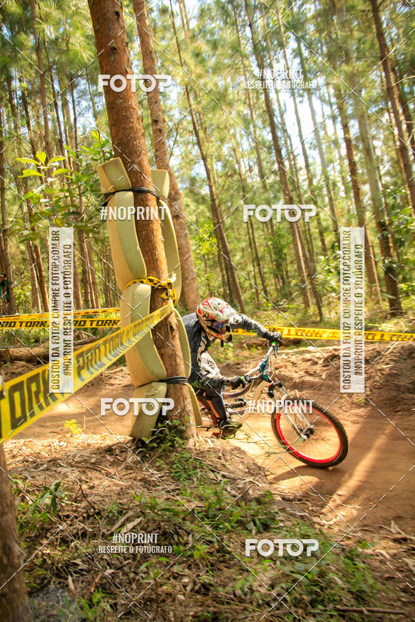 Compra tus fotos del evento2� Etapa - Campeonato Paranaense de Downhill - Desafio do Cristo En Fotop