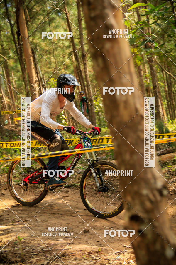Compra tus fotos del evento2� Etapa - Campeonato Paranaense de Downhill - Desafio do Cristo En Fotop