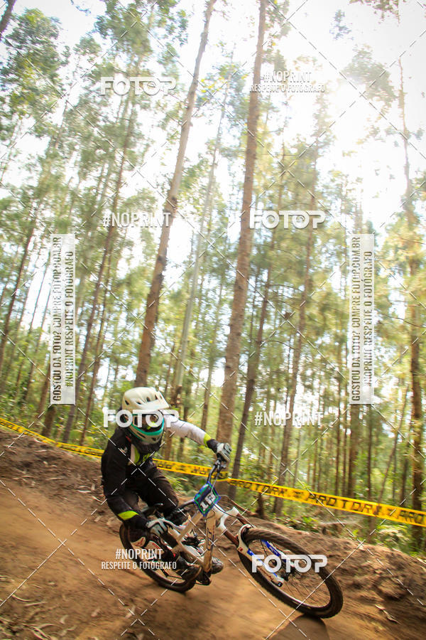Compra tus fotos del evento2� Etapa - Campeonato Paranaense de Downhill - Desafio do Cristo En Fotop