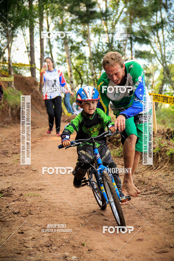 Compre suas fotos do evento2� Etapa - Campeonato Paranaense de Downhill - Desafio do Cristo no Fotop