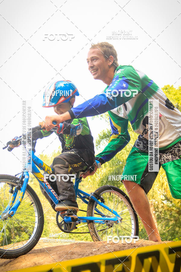 Compre suas fotos do evento2� Etapa - Campeonato Paranaense de Downhill - Desafio do Cristo no Fotop