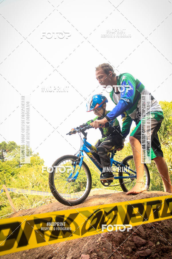 Compre suas fotos do evento2� Etapa - Campeonato Paranaense de Downhill - Desafio do Cristo no Fotop