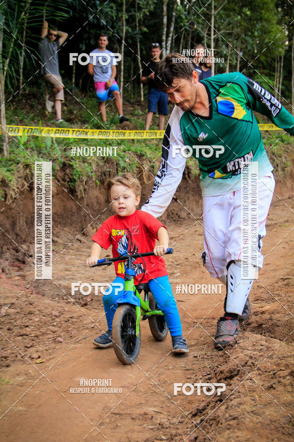 Compra tus fotos del evento2� Etapa - Campeonato Paranaense de Downhill - Desafio do Cristo En Fotop