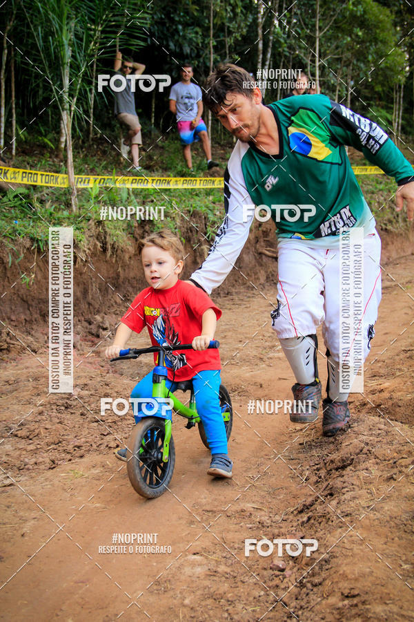Compra tus fotos del evento2� Etapa - Campeonato Paranaense de Downhill - Desafio do Cristo En Fotop