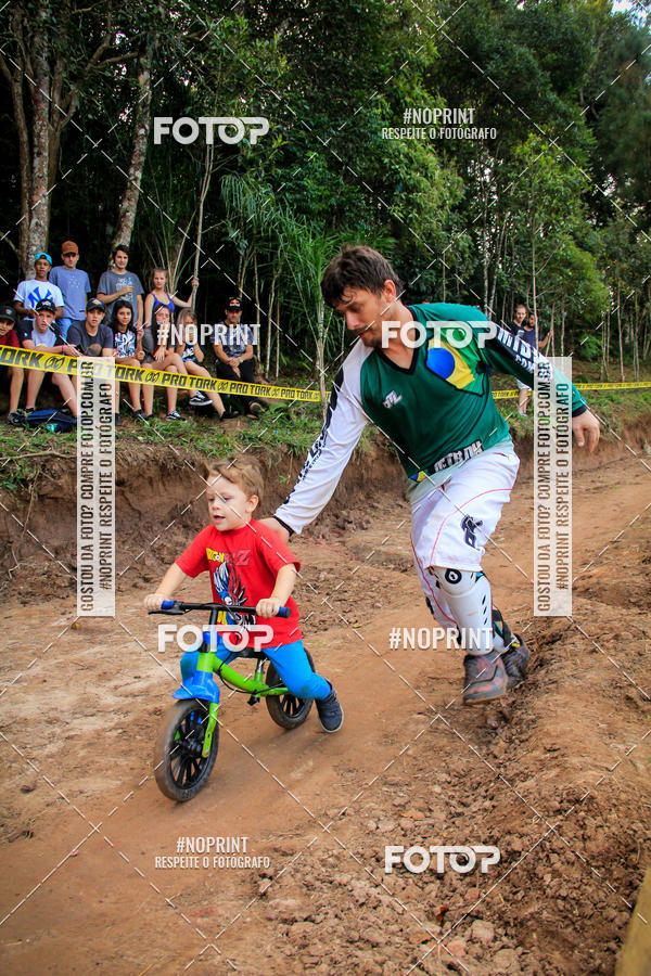 Compra tus fotos del evento2� Etapa - Campeonato Paranaense de Downhill - Desafio do Cristo En Fotop