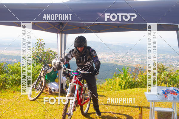 Buy your photos of the event2� Etapa - Campeonato Paranaense de Downhill - Desafio do Cristo on Fotop
