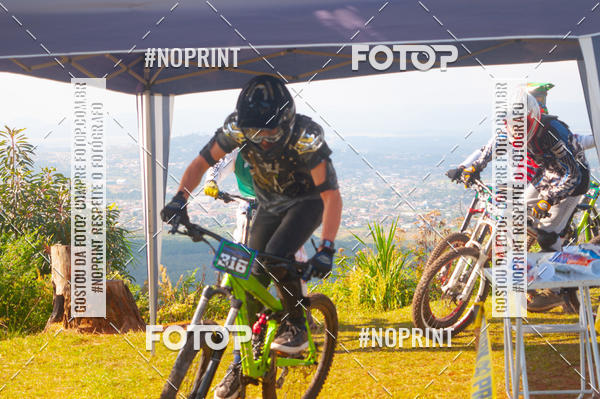 Buy your photos of the event2� Etapa - Campeonato Paranaense de Downhill - Desafio do Cristo on Fotop