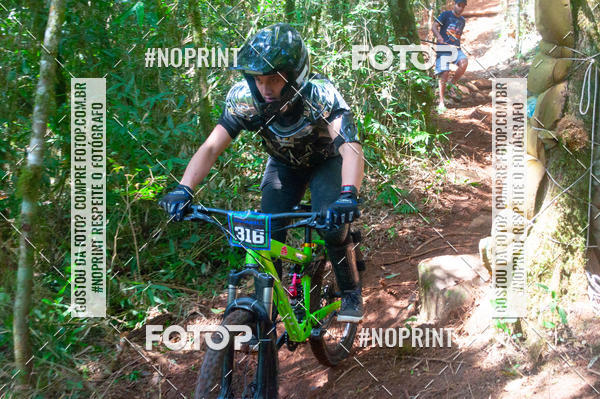 Acquista le foto dell'evento2� Etapa - Campeonato Paranaense de Downhill - Desafio do Cristo in Fotop