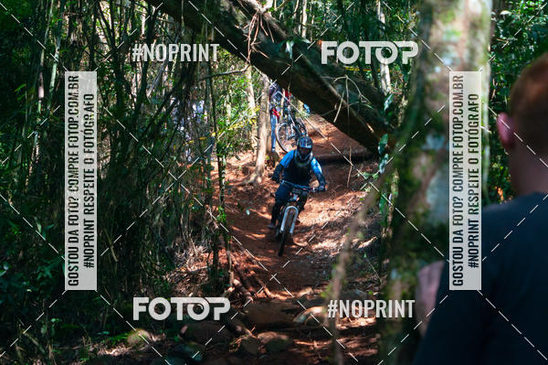 Buy your photos of the event2� Etapa - Campeonato Paranaense de Downhill - Desafio do Cristo on Fotop