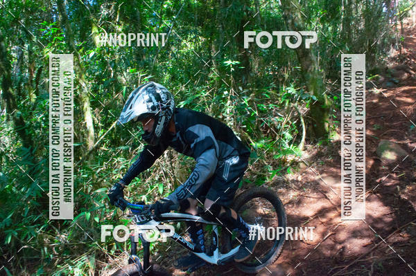 Acquista le foto dell'evento2� Etapa - Campeonato Paranaense de Downhill - Desafio do Cristo in Fotop