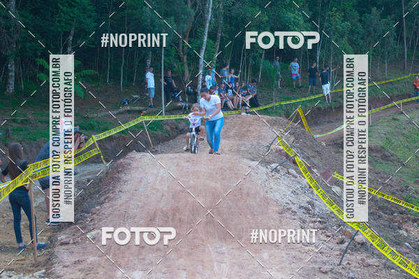 Acquista le foto dell'evento2� Etapa - Campeonato Paranaense de Downhill - Desafio do Cristo in Fotop
