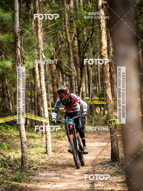 Buy your photos of the event2� Etapa - Campeonato Paranaense de Downhill - Desafio do Cristo on Fotop