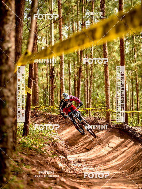 Buy your photos of the event2� Etapa - Campeonato Paranaense de Downhill - Desafio do Cristo on Fotop