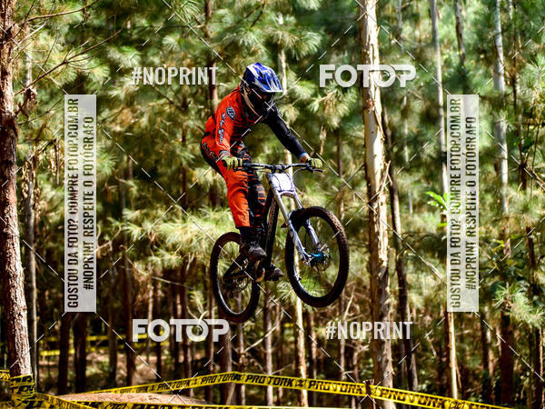 Buy your photos of the event2� Etapa - Campeonato Paranaense de Downhill - Desafio do Cristo on Fotop