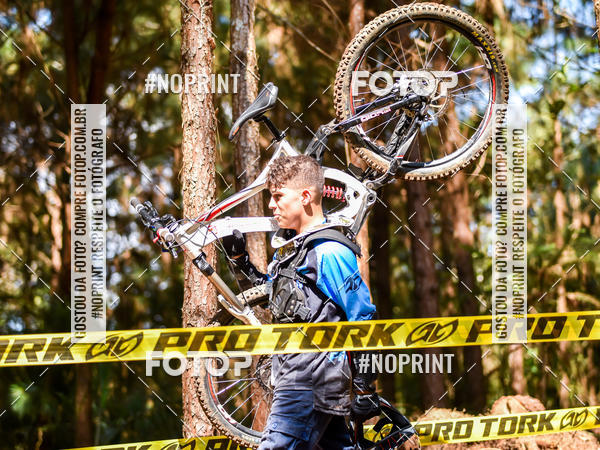 Buy your photos of the event2� Etapa - Campeonato Paranaense de Downhill - Desafio do Cristo on Fotop
