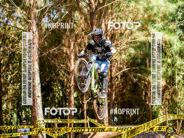 Buy your photos of the event2� Etapa - Campeonato Paranaense de Downhill - Desafio do Cristo on Fotop