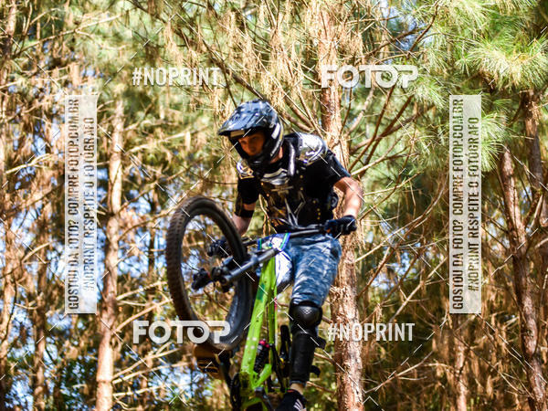 Buy your photos of the event2� Etapa - Campeonato Paranaense de Downhill - Desafio do Cristo on Fotop