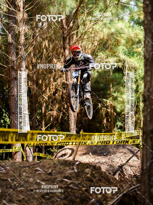 Buy your photos of the event2� Etapa - Campeonato Paranaense de Downhill - Desafio do Cristo on Fotop