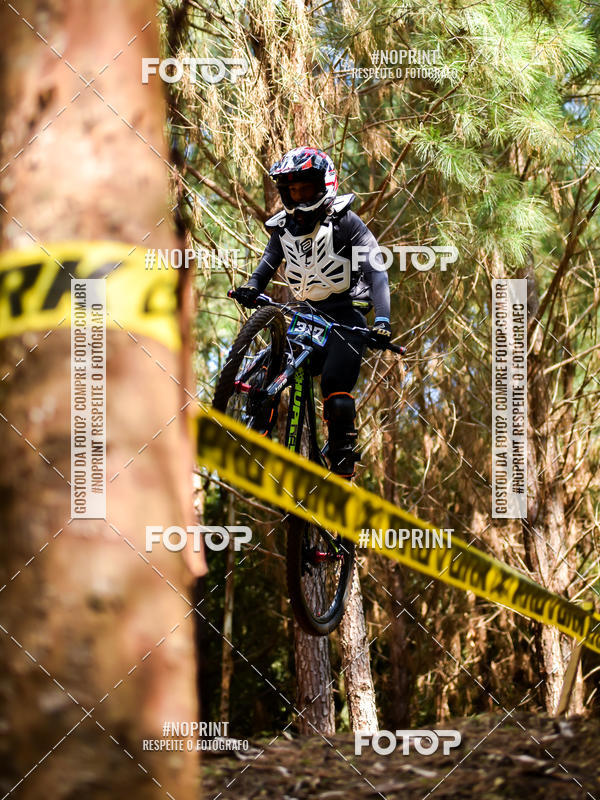 Buy your photos of the event2� Etapa - Campeonato Paranaense de Downhill - Desafio do Cristo on Fotop