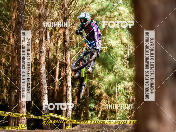 Buy your photos of the event2� Etapa - Campeonato Paranaense de Downhill - Desafio do Cristo on Fotop